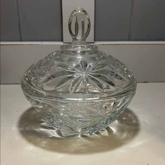 Anchor Hocking Other - Vgt Anchor Hocking “Star of David” covered Candy Dish